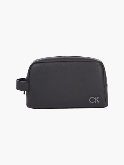 Calvin Klein Táskák & Kiegészítők HU131672 | Calvin Klein Enamel Férfi Sminktáska Fekete